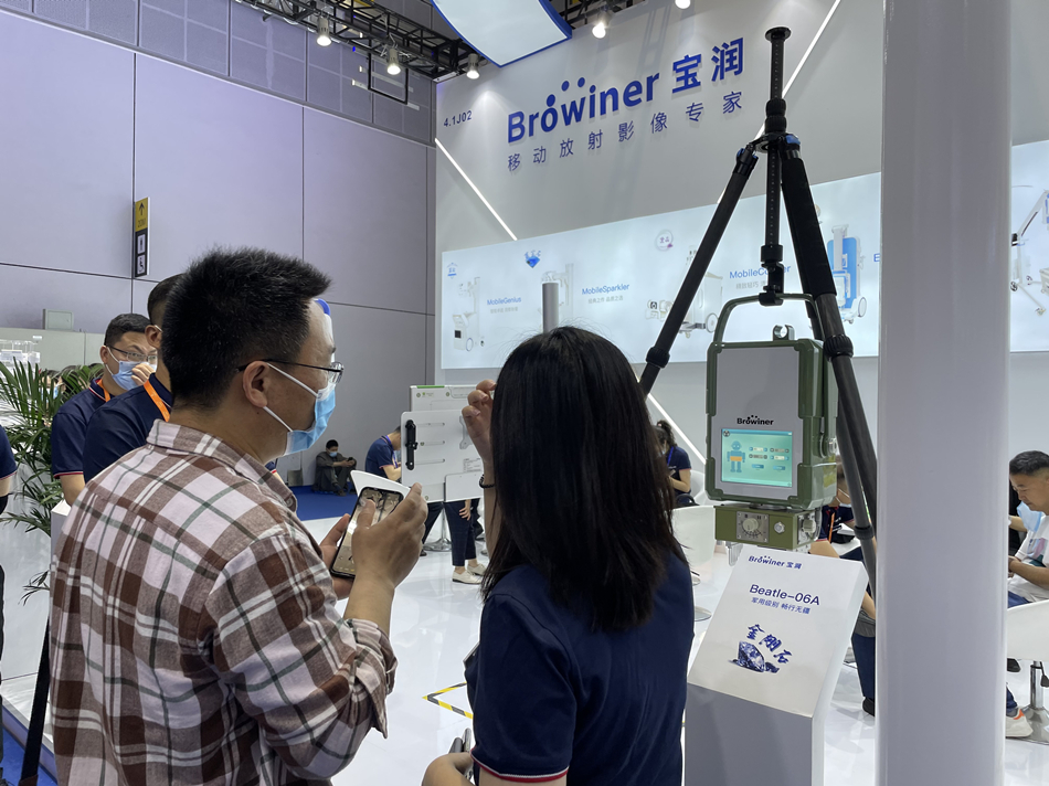 呵护健康 见证成长丨宝润亮相第84届中国医疗器械博览会